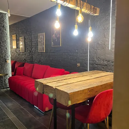 Darkhouse Karmin Łódź