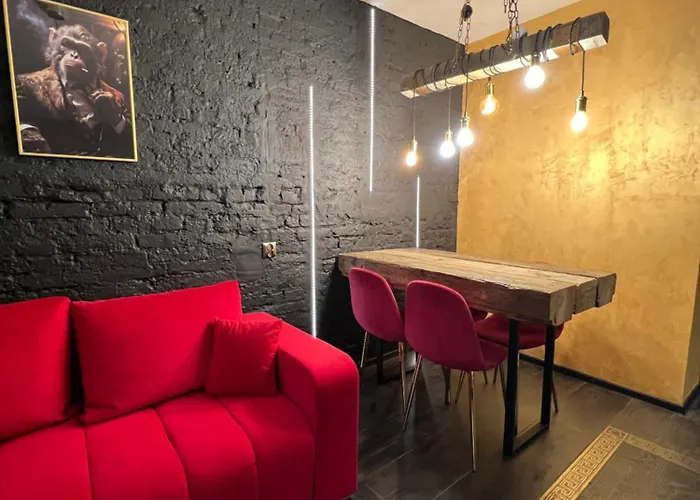 Darkhouse Karmin Apartman *